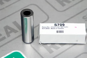 S709 Wiseco .827" (21mm) x 2.500" x .200" 5115 Steel Wrist Pin Wiseco SW Turbo Straight Wall Chamfered